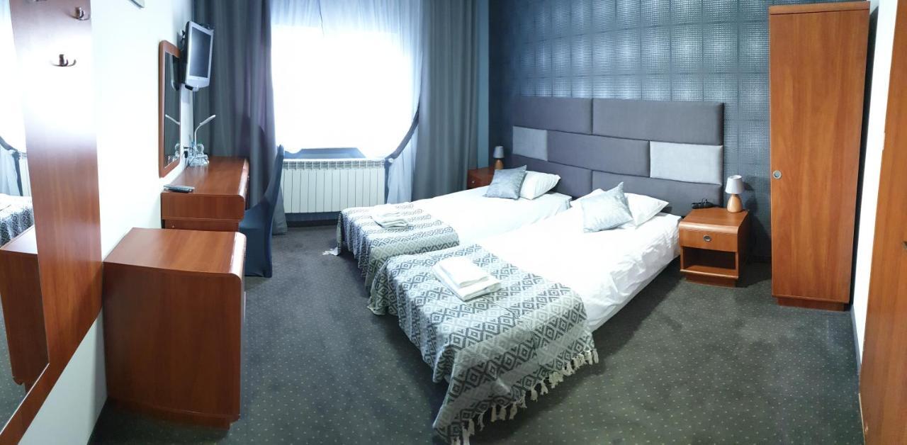 Hotel Bursztynowy *